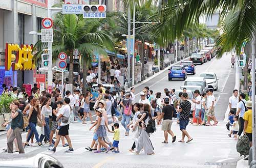 沖縄観光客９００万人超えも 渋滞や感染症の防疫対策に課題 防災 危機管理トピックス リスク対策 Com 新建新聞社