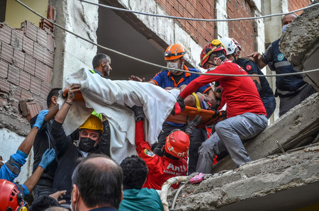 エーゲ海地震 死者２６人に トルコ ギリシャ首脳が電話会談 防災 危機管理ニュース リスク対策 Com 新建新聞社